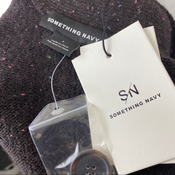 Something Navy Cozy V-Neck Cardigan - Picture 6 of 7